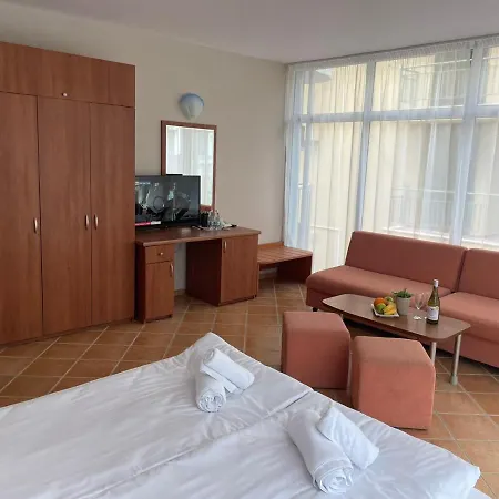 فندق Eco Palace بريمورسكو