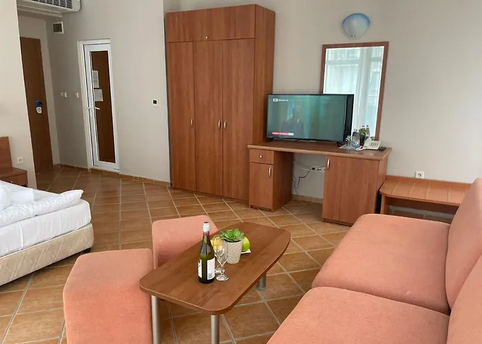 Eco Palace 3* Primorsko